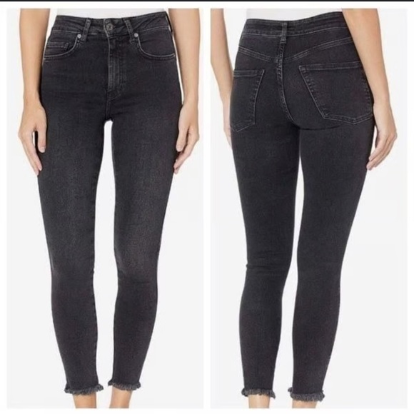 Free People Denim - Free People High Waisted Jegging in Black